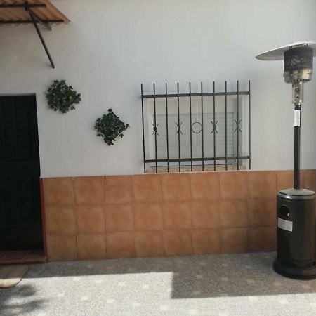 Casita A 800 Metros De Sevilla Camas Exterior photo