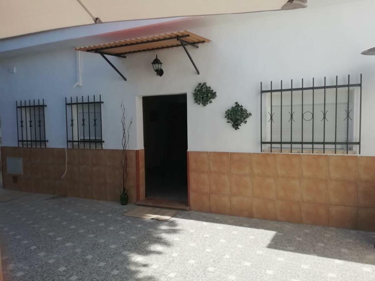 Casita A 800 Metros De Sevilla Camas Exterior photo